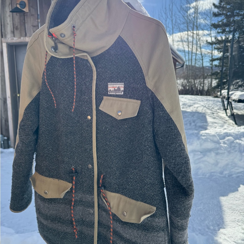 Patagonia Women’s Reclaimed Wool Parka